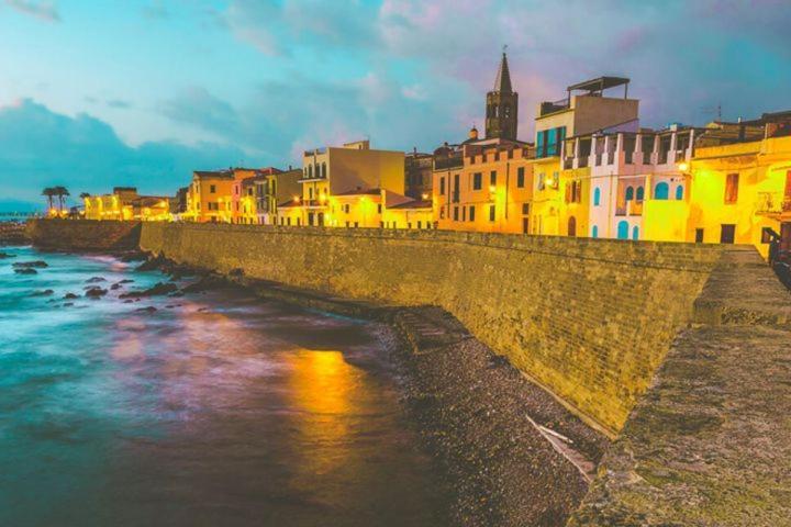 Panoramic Bastioni Sea View Apartman Alghero Kültér fotó